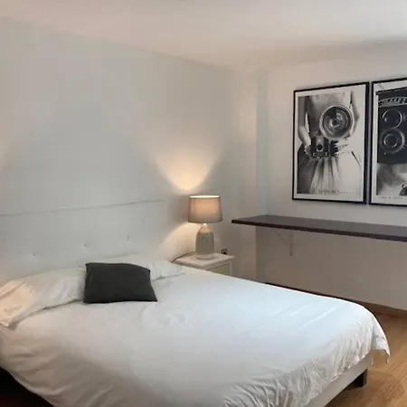 Luxury Large Flat In Old Town / Vt-504286 A Апартаменты
